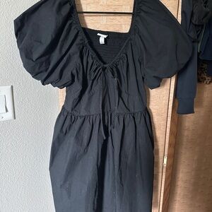 Elegant Black Puff Sleeve Dress